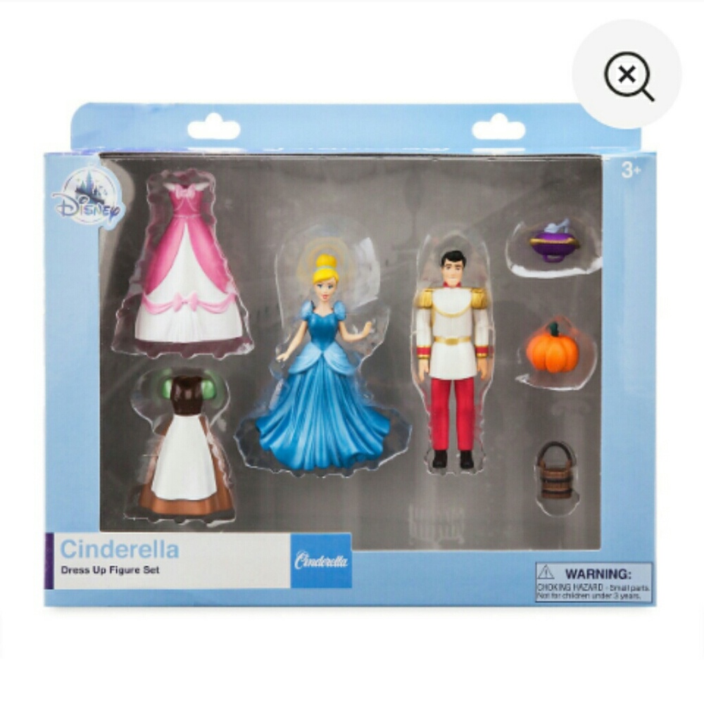 NWT CINDERELLA DRESS UP FIGURE SET